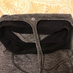 Lululemon power Y tank with built in bra